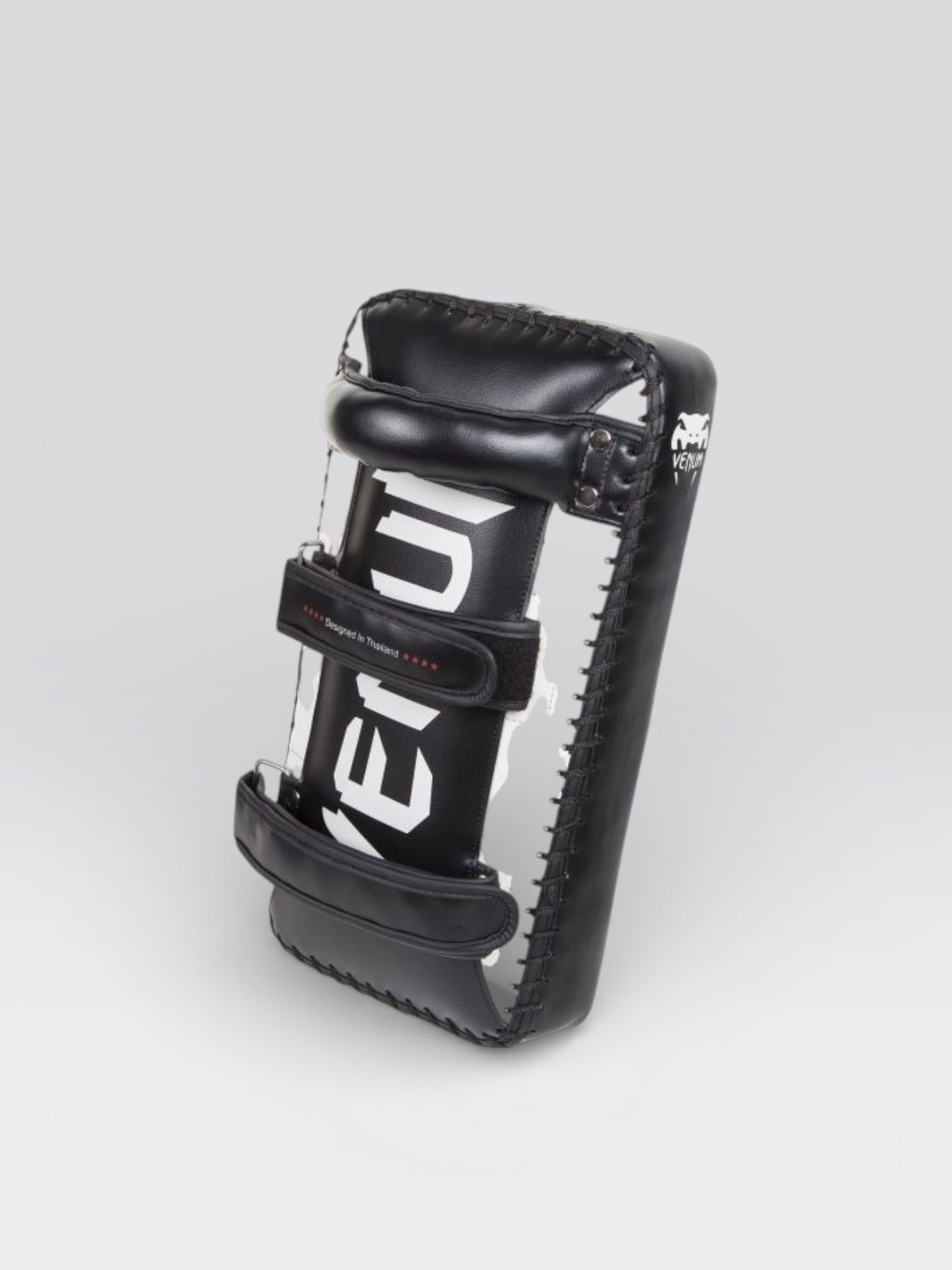 【アウトレット／外装破れあり】VENUM ジャイアント キックパッド ブラック×アイス（左右セット）