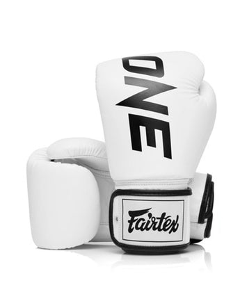 Fairtex ONE Championship ボクシンググローブ BGV1