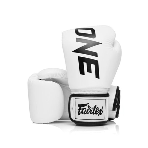 【10%OFF｜8oz】Fairtex ONE Championship ボクシンググローブ BGV1（ホワイト）